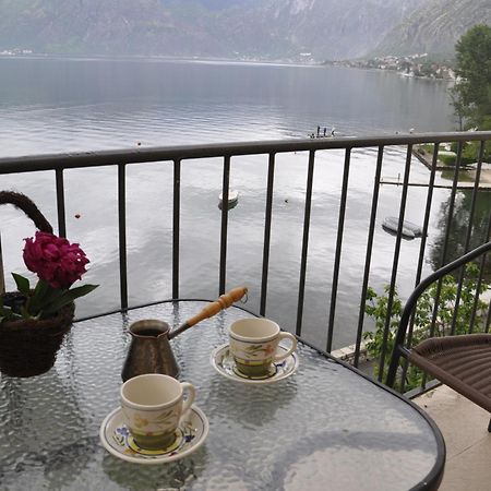 Apartment Ivanisevic 2 Kotor Exterior foto